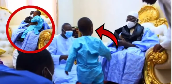 La vidéo du Khalife Serigne Mountakha avec l’enfant qui fait vibrer la toile (Vidéo)
