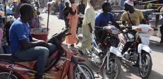 Concurrencés par les Jakartamen : Les taximen de Dakar dénoncent