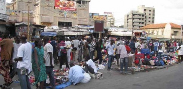 Mbour : Les commerçants du marché central dénoncent l’occupation anarchique des lieux