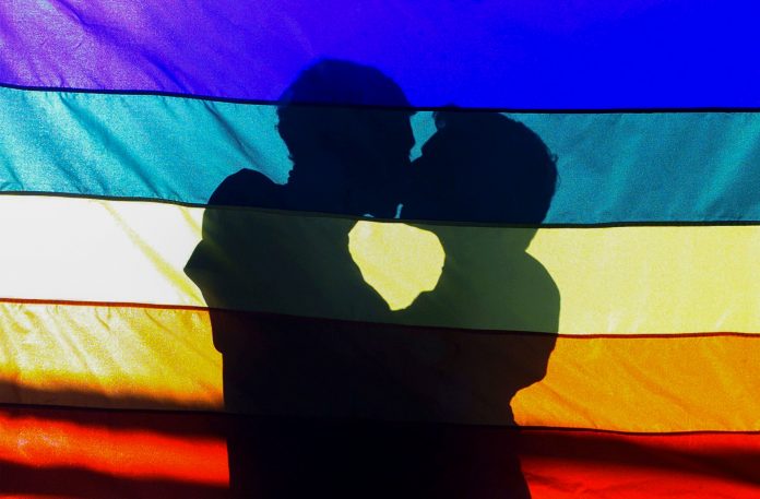 Malmenés au Sénégal, les homosexuels appellent la diaspora à l’aide (vidéos)