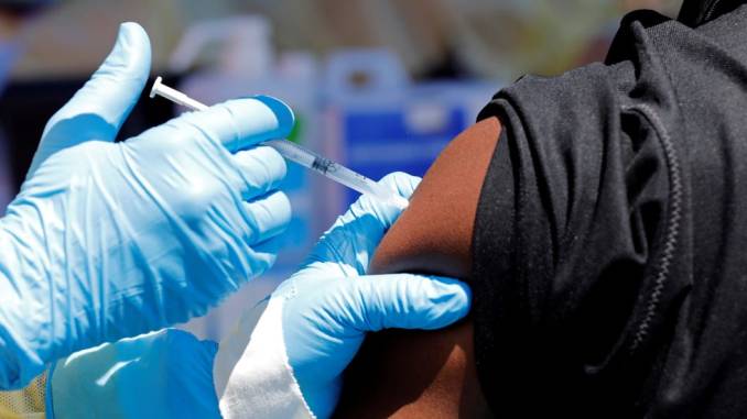 Vaccins anti-covid: plus d’un million de doses risquent de périmer au Sénégal