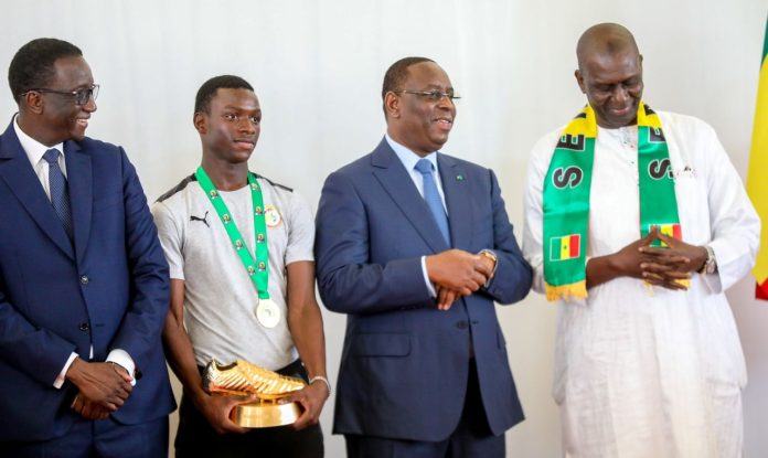 Récompense des U17 : Le Chef de l'Etat octroie 10 millions à chaque joueur et annonce une bonne nouvelle pour les champions d'Afrique sénégalais