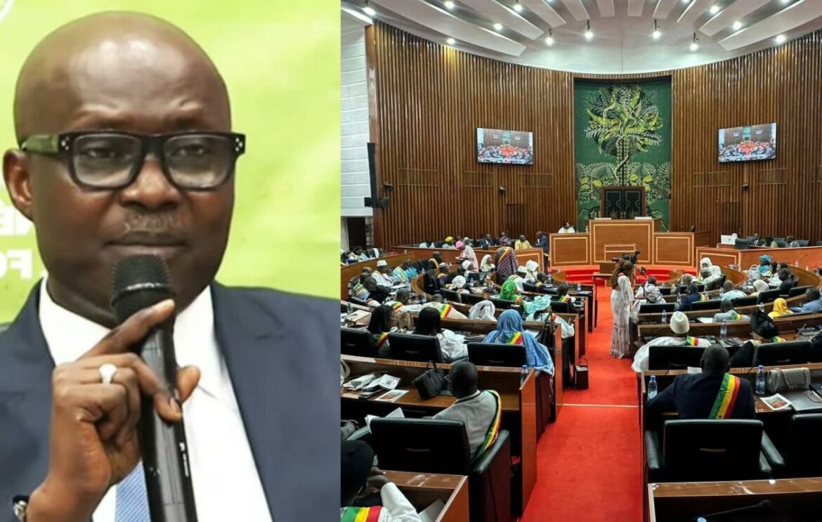 L’annonce avait fait grand bruit. Dans un communiqué largement relayé par les médias, le président de la Commission de l’Éducation, de la Jeunesse, des Sports et des Loisirs de l’Assemblée nationale, El Hadji Guèye, avait assuré que les « auditions publiques » consacrées à la participation du Sénégal à la Coupe du monde 2026 débuteraient ce mercredi, « conformément au calendrier arrêté par la commission ». Il précisait également que les modalités pratiques et le programme détaillé seraient communiqués « en temps utile ».
