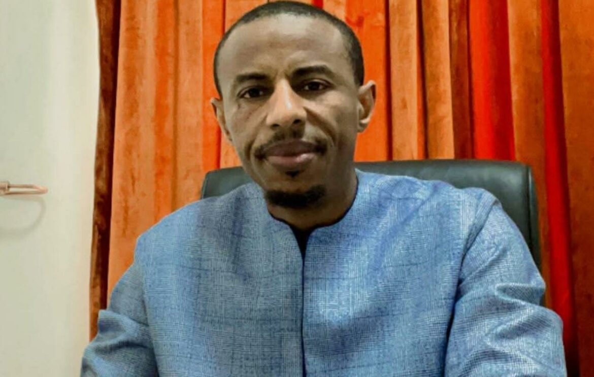 La sortie virulente effectuée ce samedi depuis l'Italie par l'ancien président de l'Assemblée nationale, El Malick Ndiaye, a fait réagir son ancien camarade de parti, Aldiouma Sow, aujourd'hui cadre de la formation politique Kiiraay – Les Patriotes Républicains.