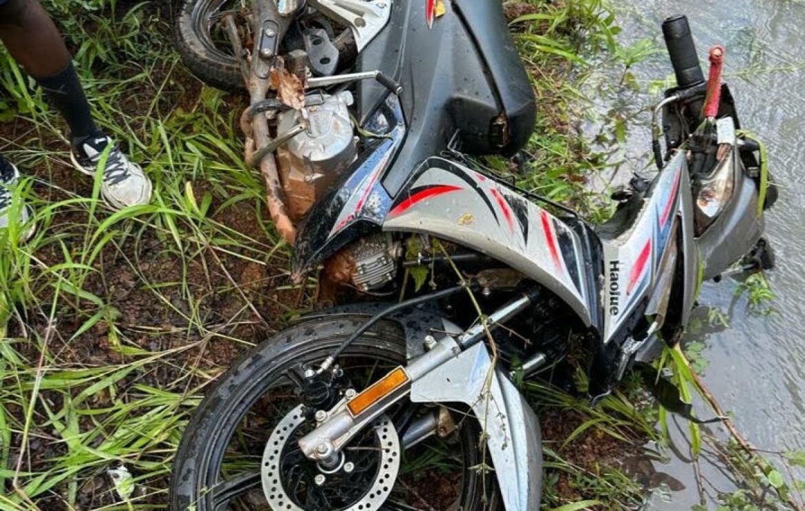 Drame à Kharakhéna : trois morts dans un accident de moto