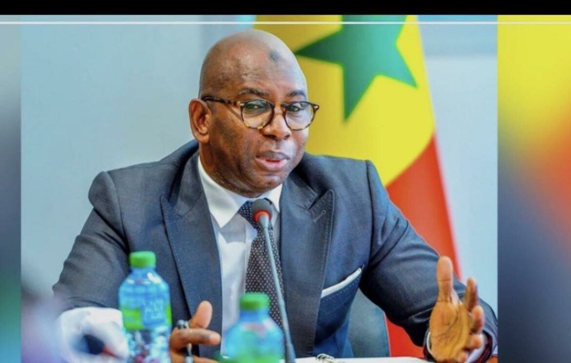 Rentrée scolaire ce lundi : Moustapha Guirassy rassure sur la situation des écoles inondées