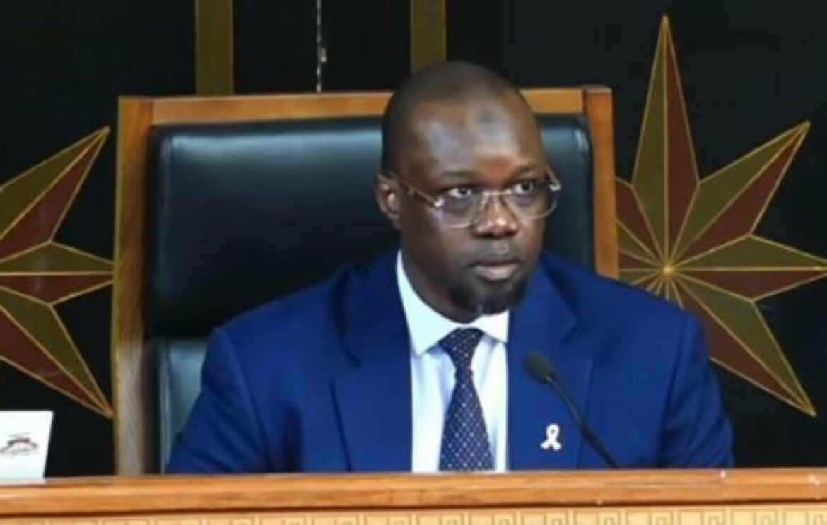 Le président de l’Assemblée nationale a insisté sur l’exemplarité de l’institution parlementaire. À ses yeux, l’Assemblée nationale ne peut exiger des autres institutions la transparence qu’elle refuserait de s’appliquer à elle-même. 