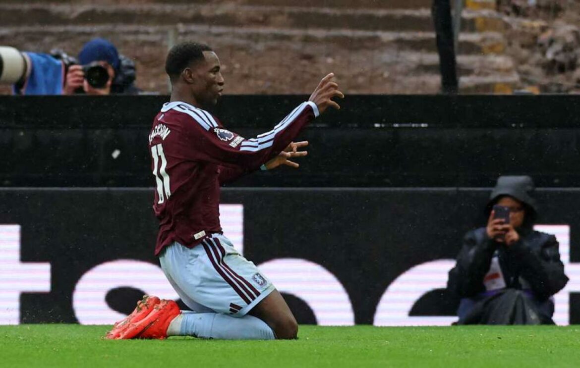 Nicolas Jackson a frappé fort face à Manchester City. Auteur d’un doublé lors de la victoire d’Aston Villa (2-1), ce samedi, en Premier League, l’attaquant sénégalais a été l’un des grands artisans de ce succès. Une performance qui a particulièrement séduit son entraîneur, Unai Emery.